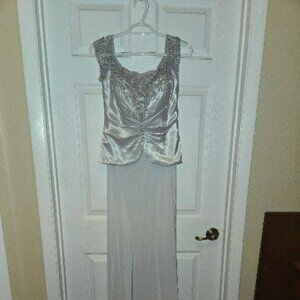 Mon Cheri Mother of the Bride dress Size 8